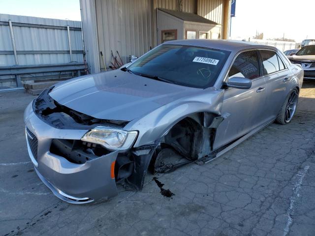 Photo 2 from auction – 2015 CHRYSLER 300 LIMITE with VIN 2C3CCAAGXFH792527