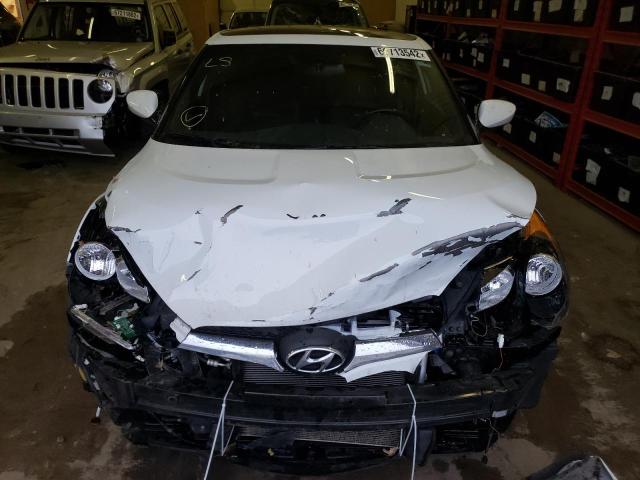 Photo 7 from auction – 2017 HYUNDAI VELOSTER with VIN KMHTC6AD2HU324401