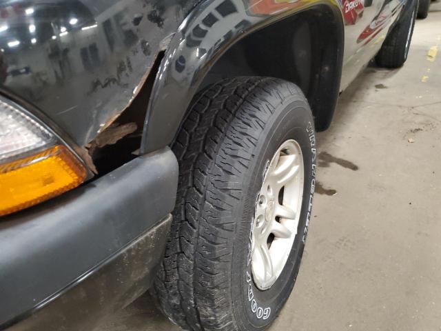 Photo 9 from auction – 2002 DODGE DAKOTA with VIN 1B7HG38N22S606178