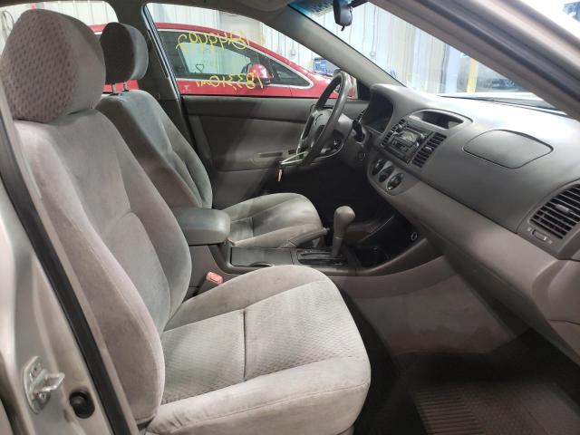 Photo 5 from auction – 2004 TOYOTA CAMRY LE with VIN 4T1BE32K64U808986