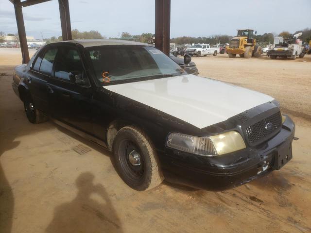 FORD CROWN VICT 1999 with VIN 2FAFP71W6XX205258 - Photo from auction