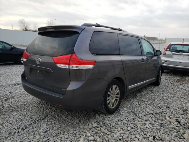 Photo 4 from auction – 2014 TOYOTA SIENNA XLE with VIN 5TDYK3DC9ES522049