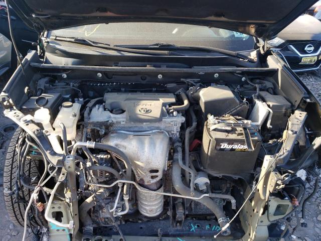 Photo 7 from auction – 2018 TOYOTA RAV4 LE with VIN 2T3BFREV5JW834844