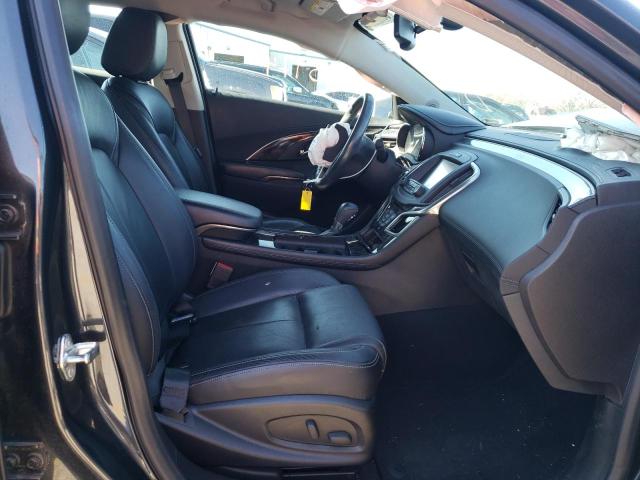 Photo 5 from auction – 2016 BUICK LACROSSE with VIN 1G4GB5G36GF267863