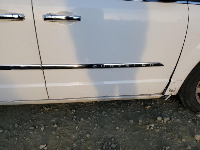 Photo 9 from auction – 2011 CHRYSLER TOWN & COU with VIN 2A4RR8DG7BR782240