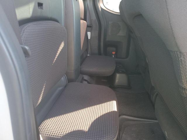 Photo 6 from auction – 2005 NISSAN FRONTIER K with VIN 1N6AD06U85C444961