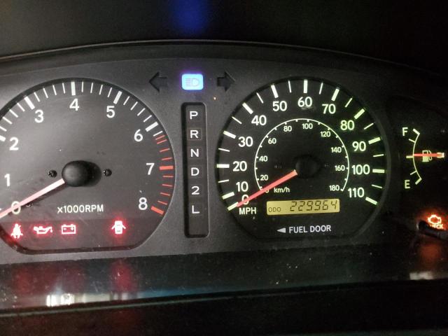 Photo 8 from auction – 1998 TOYOTA SIENNA LE with VIN 4T3ZF13CXWU084530