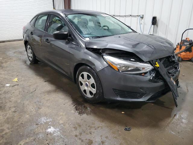 FORD FOCUS S 2015 with VIN 1FADP3E29FL355397 - Photo from auction