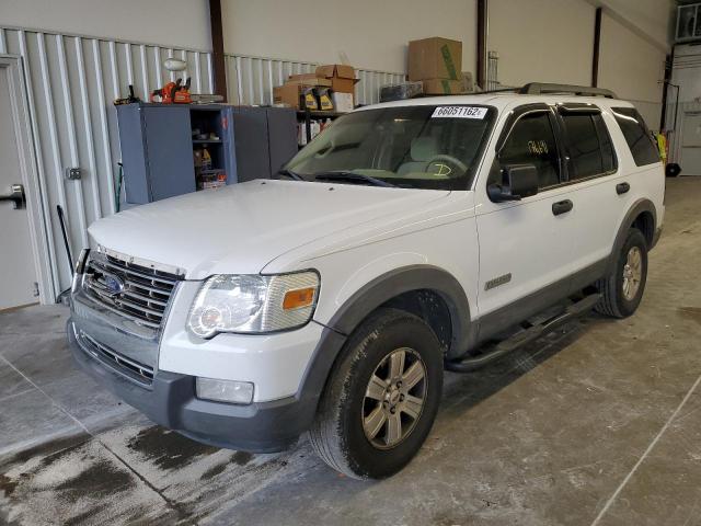 Zdjęcie 2 z aukcji – 2006 FORD EXPLORER X z VIN 1FMEU63E56UB24105