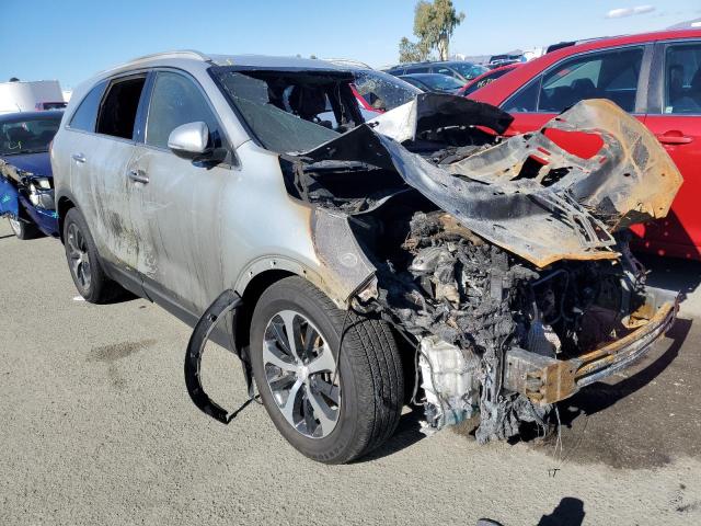 KIA SORENTO EX 2016 with VIN 5XYPH4A54GG005683 - Photo from auction