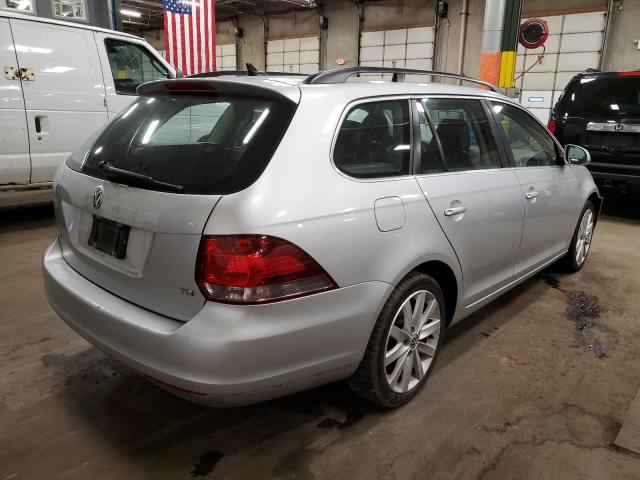 Photo 4 from auction – 2013 VOLKSWAGEN WAGON with VIN 3VWPL7AJ2DM696172