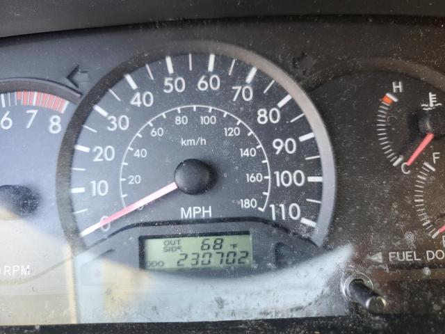 Photo 8 from auction – 2005 TOYOTA COROLLA CE with VIN 2T1BR32E15C365812