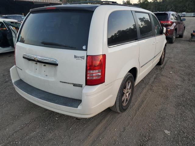 Photo 4 from auction – 2010 CHRYSLER TOWN & COU with VIN 2A4RR5D11AR132568