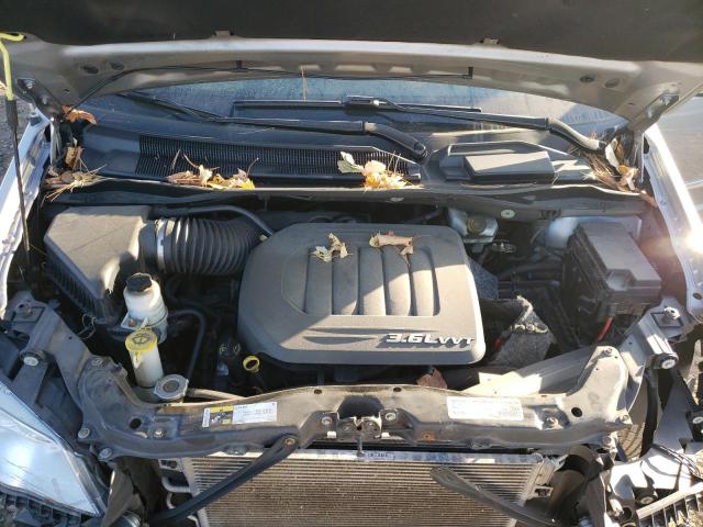Photo 7 from auction – 2015 CHRYSLER TOWN & COU with VIN 2C4RC1BG2FR677676