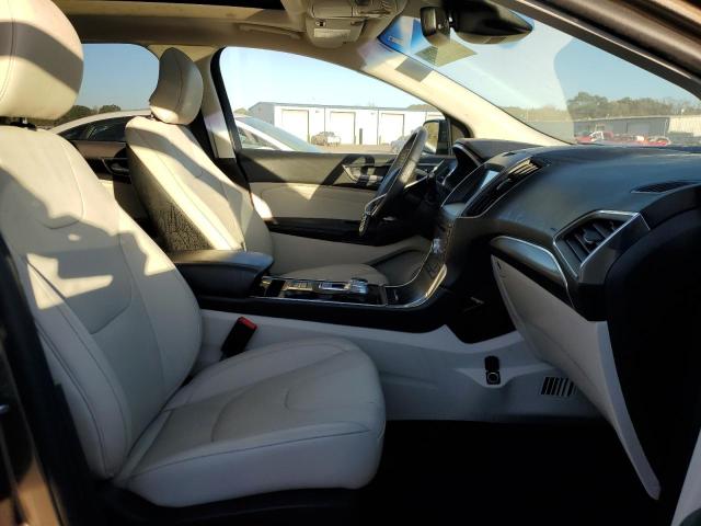 Photo 5 from auction – 2019 FORD EDGE TITAN with VIN 2FMPK3K91KBC20573
