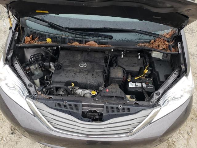 Photo 7 from auction – 2012 TOYOTA SIENNA XLE with VIN 5TDYK3DC0CS278482