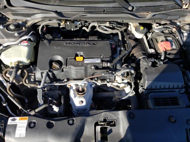 Photo 7 from auction – 2018 HONDA CIVIC EX with VIN 2HGFC2F71JH588300