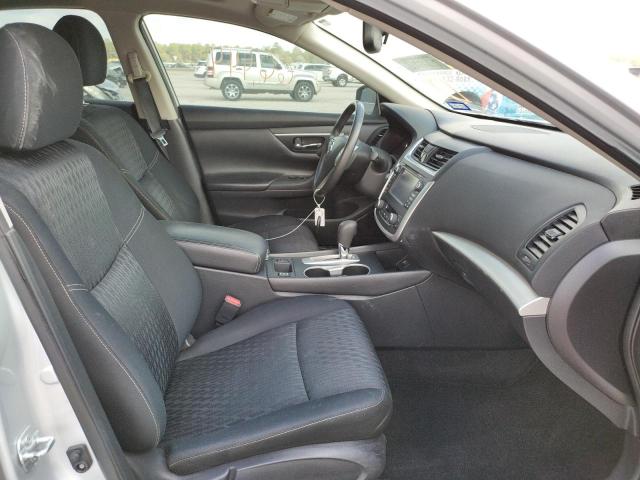Photo 5 from auction – 2017 NISSAN ALTIMA 2.5 with VIN 1N4AL3AP2HC188982