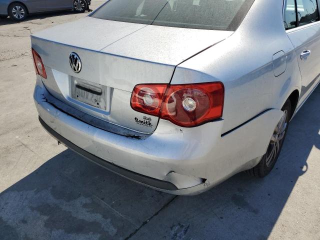 Photo 9 from auction – 2007 VOLKSWAGEN JETTA WOLF with VIN 3VWEF71K87M193631