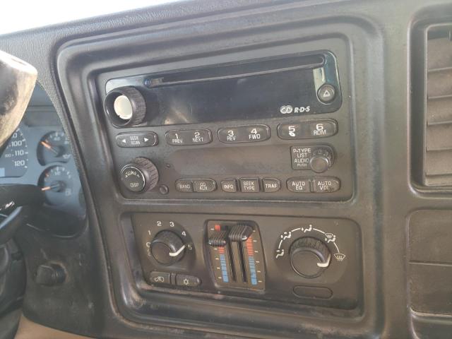 Photo 9 from auction – 2004 CHEVROLET SILVERADO with VIN 1GCEC14X44Z325424