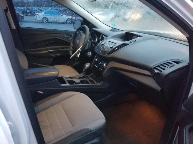 Photo 5 from auction – 2017 FORD ESCAPE S with VIN 1FMCU0F77HUC25540