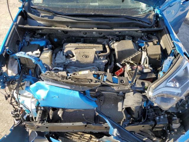 Photo 7 from auction – 2017 TOYOTA RAV4 XLE with VIN JTMRFREV0HD220614
