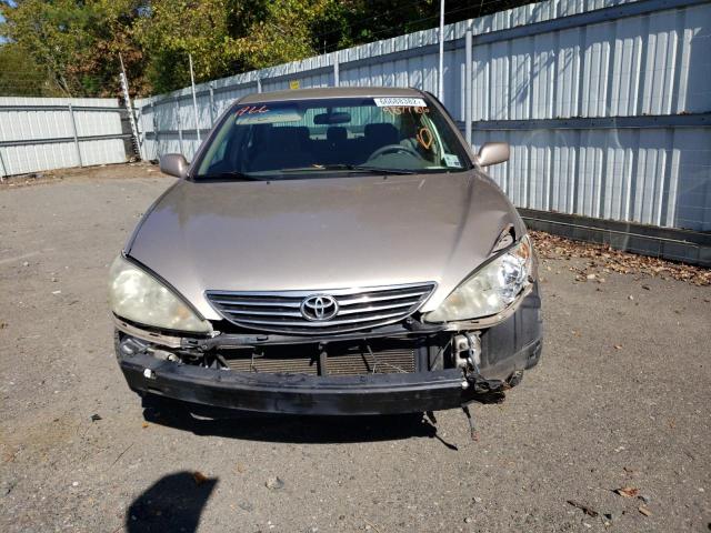 Photo 9 from auction – 2005 TOYOTA CAMRY LE with VIN 4T1BE30K75U987706
