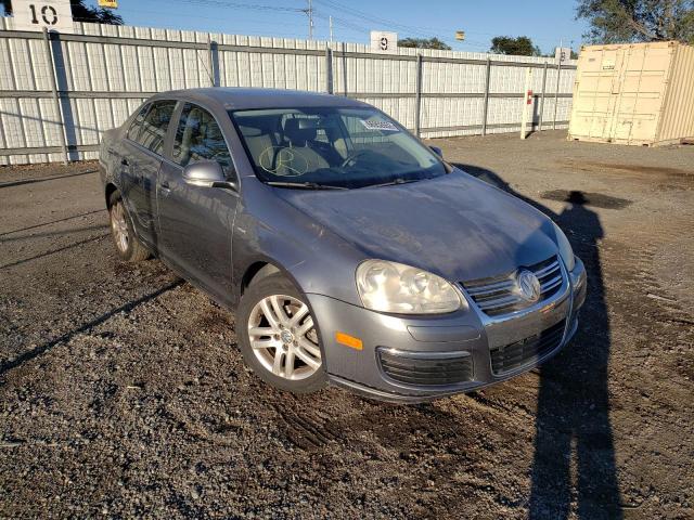 VOLKSWAGEN JETTA WOLF 2007 with VIN 3VWEF71K57M142605 - Photo from auction