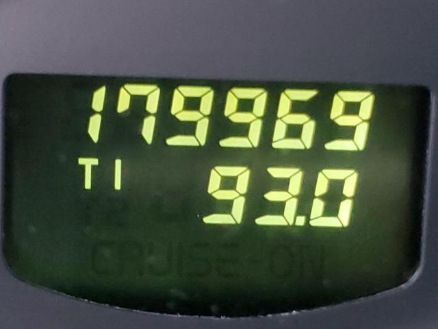 Photo 8 from auction – 2005 VOLVO XC90 with VIN YV1CZ592351199514