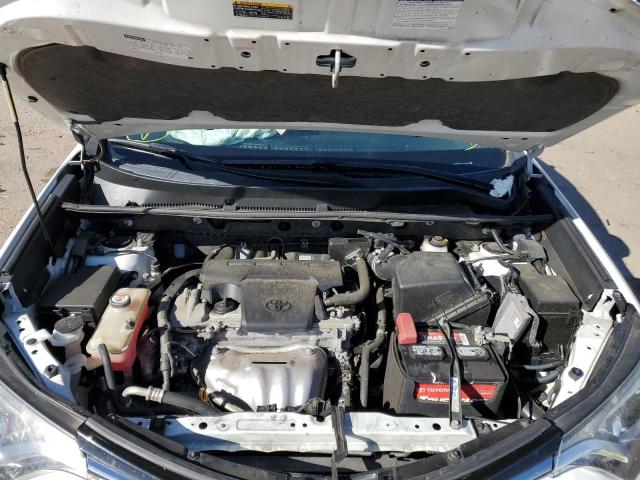 Photo 7 from auction – 2017 TOYOTA RAV4 XLE with VIN JTMWFREV0HJ126835