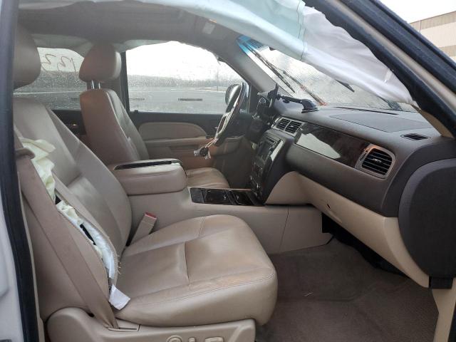 Photo 5 from auction – 2011 GMC YUKON XL D with VIN 1GKS2MEF2BR107917