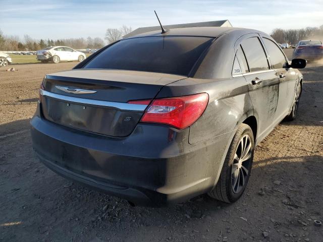 Photo 4 from auction – 2012 CHRYSLER 200 S with VIN 1C3CCBHG5CN329435