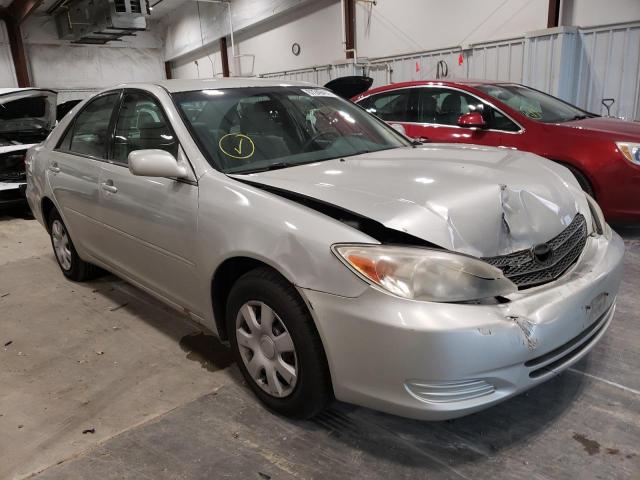 TOYOTA CAMRY LE 2004 with VIN 4T1BE32K64U808986 - Photo from auction