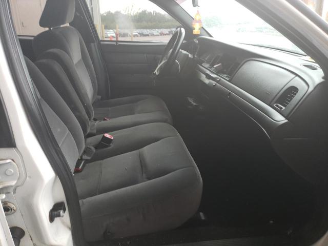 Photo 5 from auction – 2006 FORD CROWN VICT with VIN 2FAFP71W86X119108