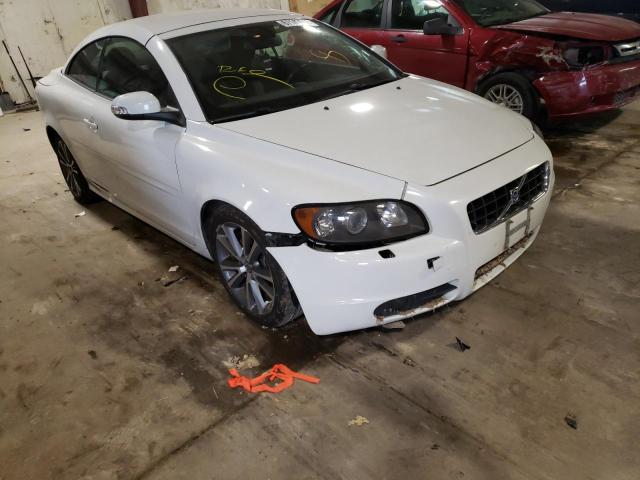 VOLVO C70 T5 2010 with VIN YV1672MC3AJ094161 - Photo from auction