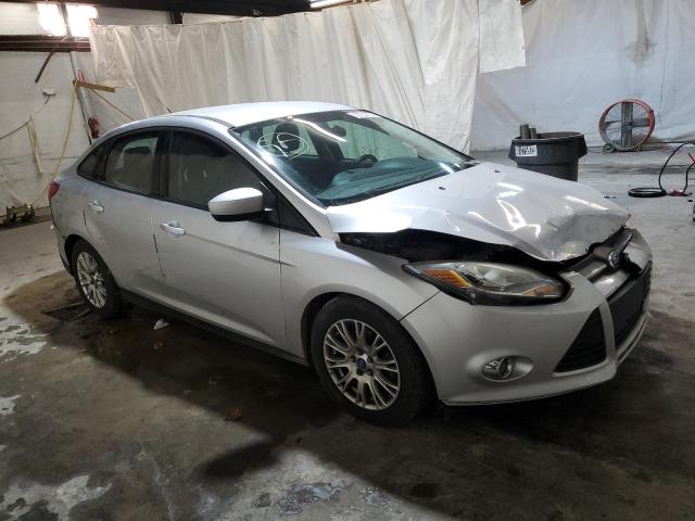 FORD FOCUS SE 2012 with VIN 1FAHP3F22CL186111 - Photo from auction