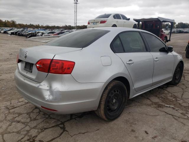 Photo 4 from auction – 2011 VOLKSWAGEN JETTA BASE with VIN 3VW2K7AJ0BM393014