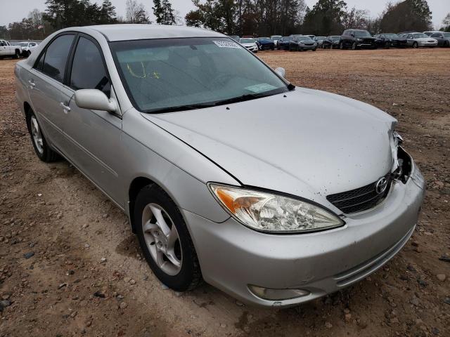 TOYOTA CAMRY LE 2003 with VIN 4T1BE32K33U251789 - Photo from auction
