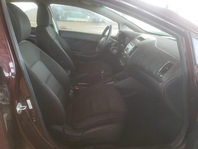 Photo 5 from auction – 2017 KIA FORTE LX with VIN 3KPFK4A79HE099184