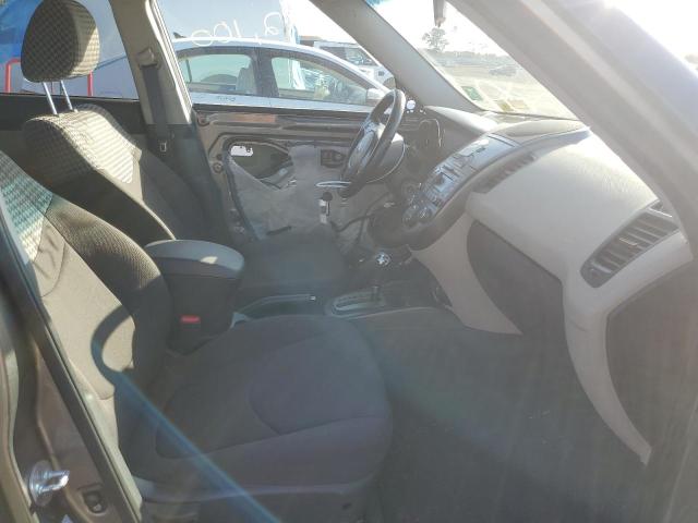 Photo 5 from auction – 2010 KIA SOUL + with VIN KNDJT2A28A7177301