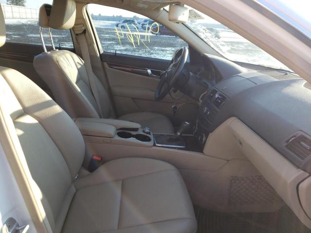 Photo 5 from auction – 2011 MERCEDES-BENZ C300 with VIN WDDGF8BB1BR180913