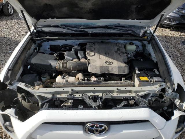 Photo 7 from auction – 2018 TOYOTA 4RUNNER SR with VIN JTEBU5JRXJ5512646