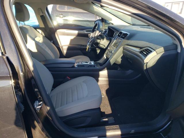Photo 5 from auction – 2020 FORD FUSION S with VIN 3FA6P0G73LR101035