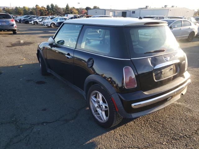 Photo 3 from auction – 2002 MINI COOPER with VIN WMWRC334X2TC32542