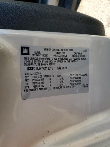 Photo 10 from auction – 2007 GMC YUKON with VIN 1GKFC13J87R410616