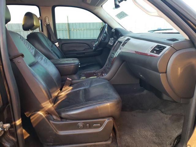 Photo 5 from auction – 2009 CADILLAC ESCALADE with VIN 1GYFC132X9R246738