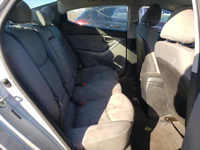 Photo 6 from auction – 2012 HYUNDAI ELANTRA GL with VIN 5NPDH4AE0CH102885