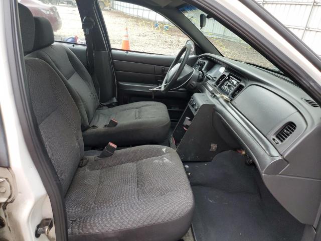 Photo 5 from auction – 2004 FORD CROWN VICT with VIN 2FAFP71W54X143718