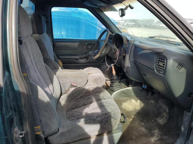 Photo 5 from auction – 1998 GMC SONOMA with VIN 1GTCS1441W8538260