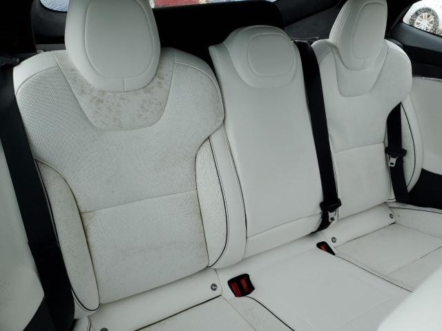 Photo 6 from auction – 2022 TESLA MODEL S with VIN 5YJSA1E62NF478289